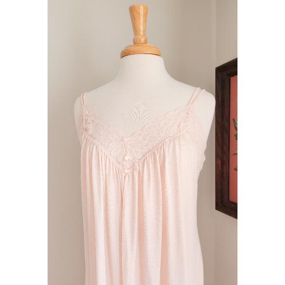 70s Pale Pink Floral Lace V Neck Split Strap Vintage Neutral Maxi Nightgown - Picture 7 of 16